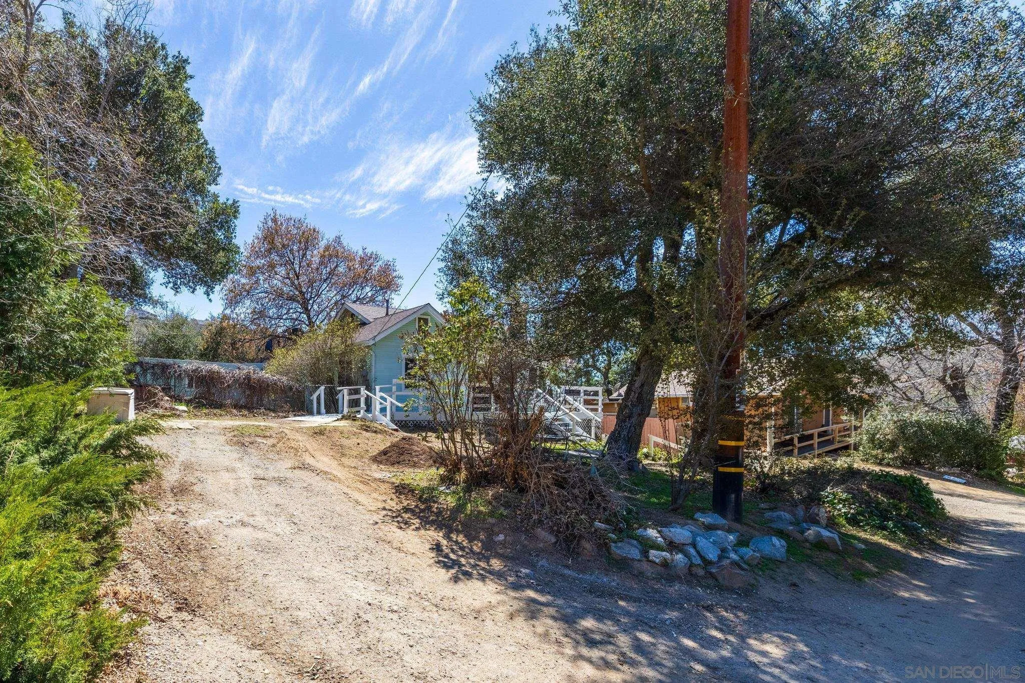 1267 Ridge Trl