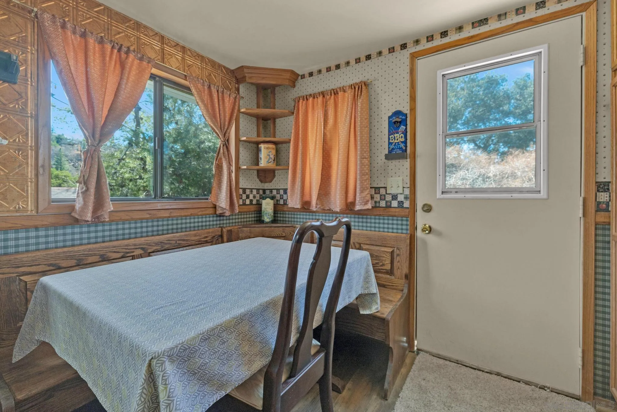 1267 Ridge Trl