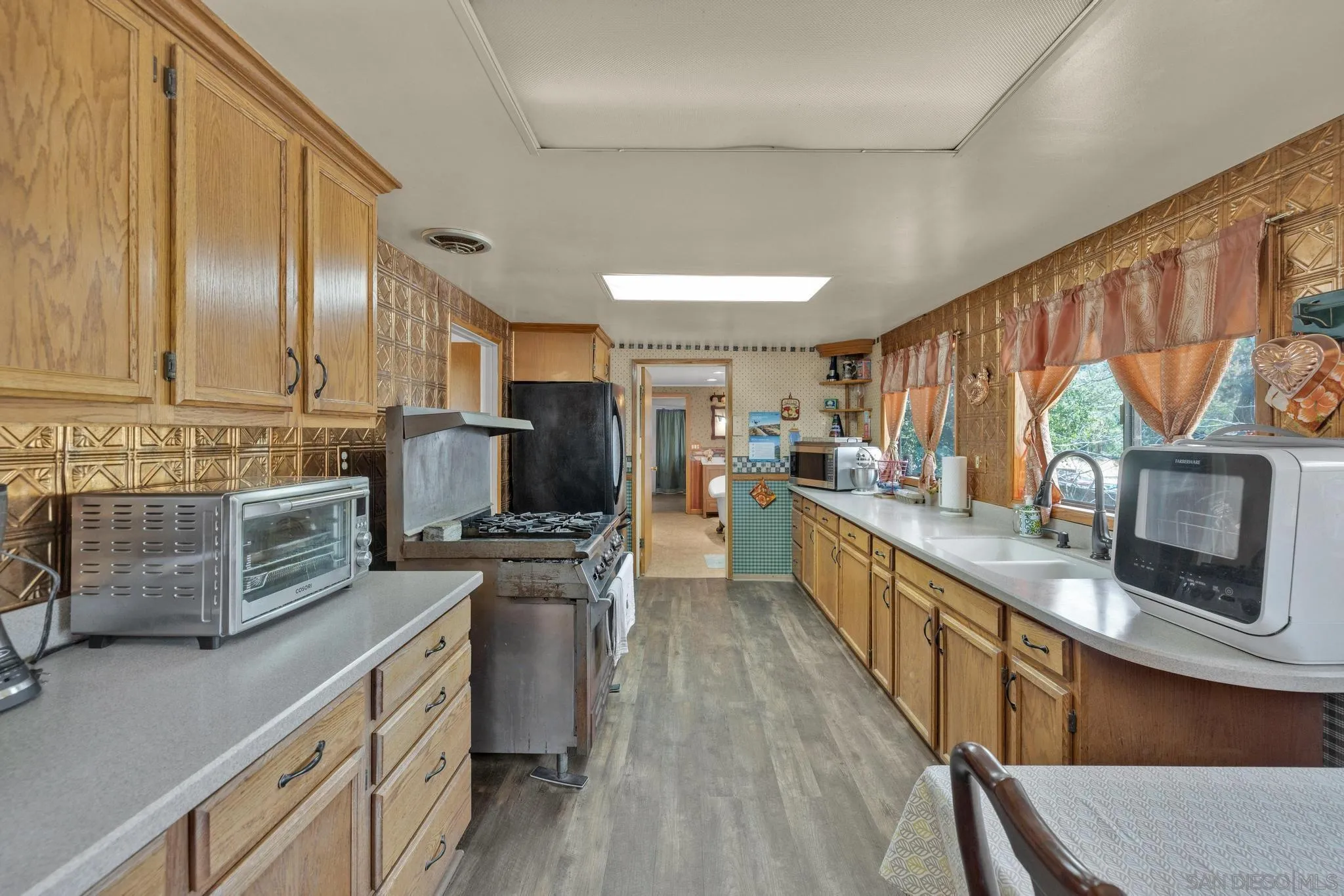 1267 Ridge Trl