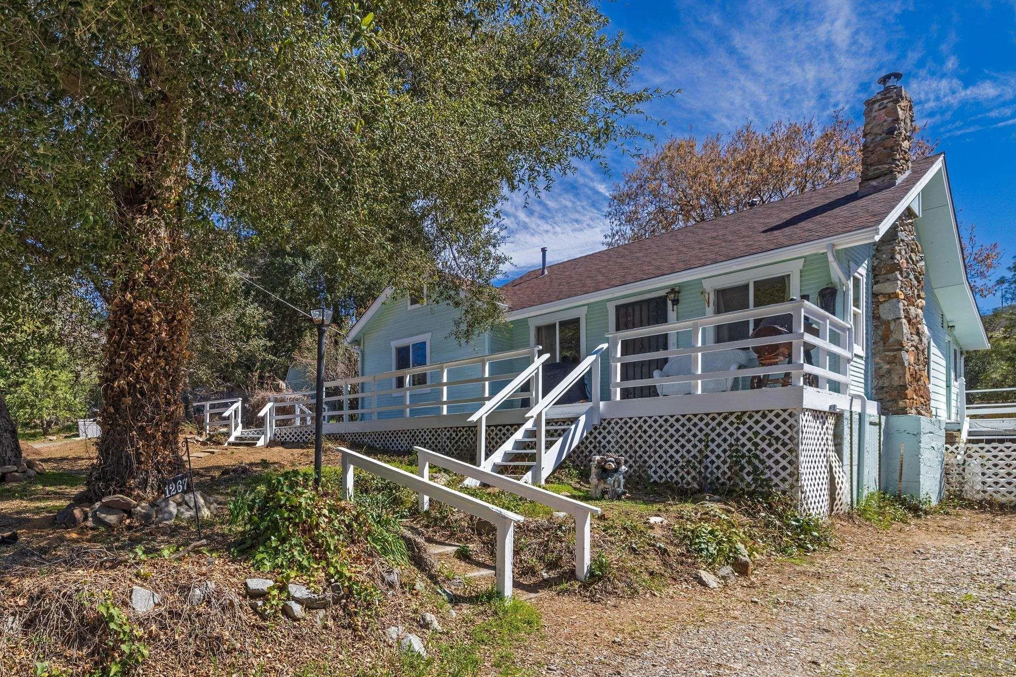 1267 Ridge Trl