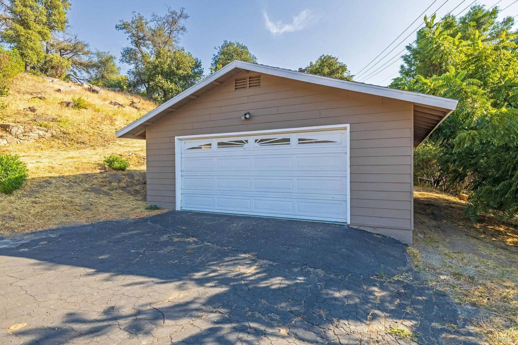 3869 Pine Hills Rd