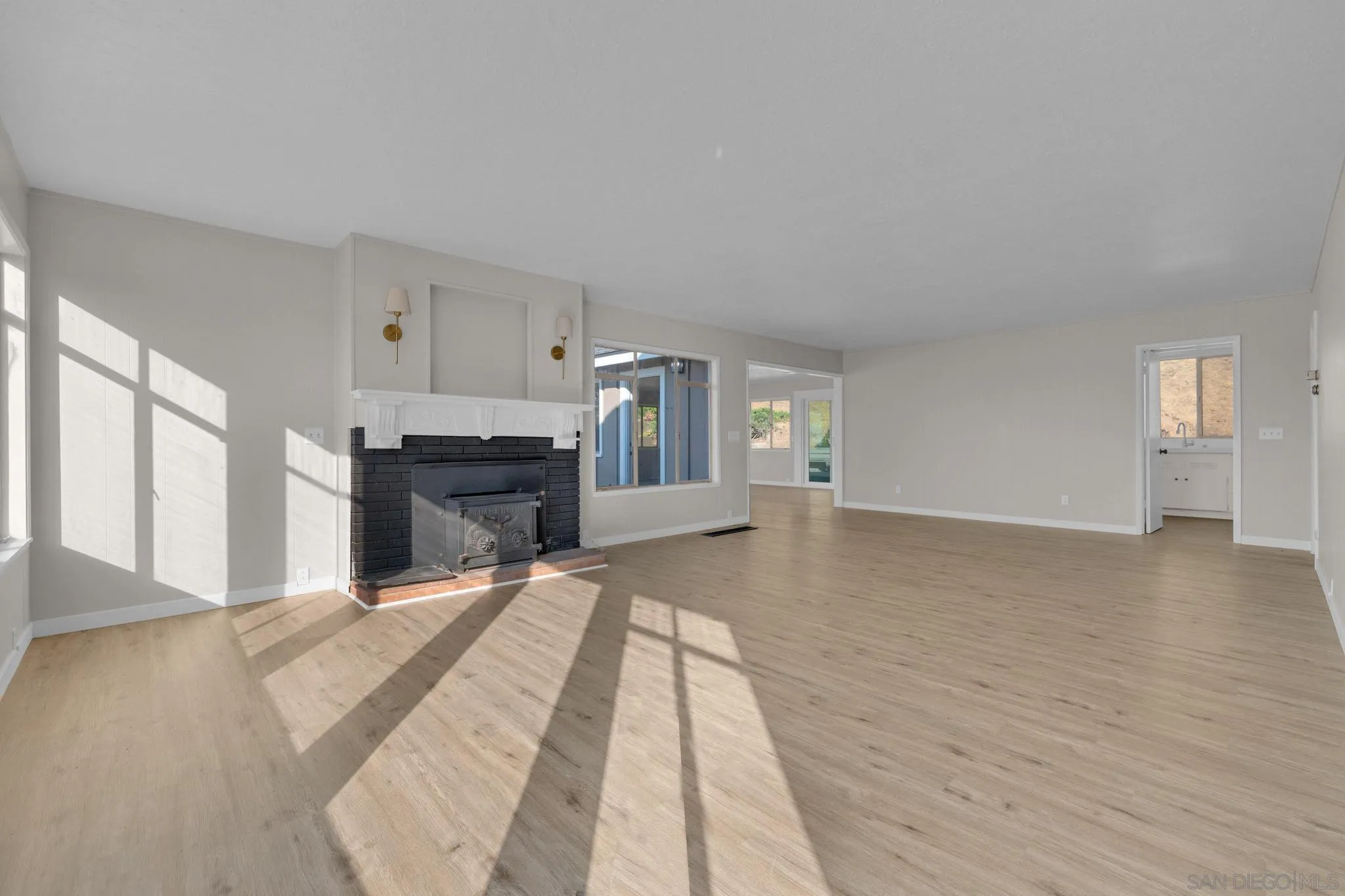 3869 Pine Hills Rd