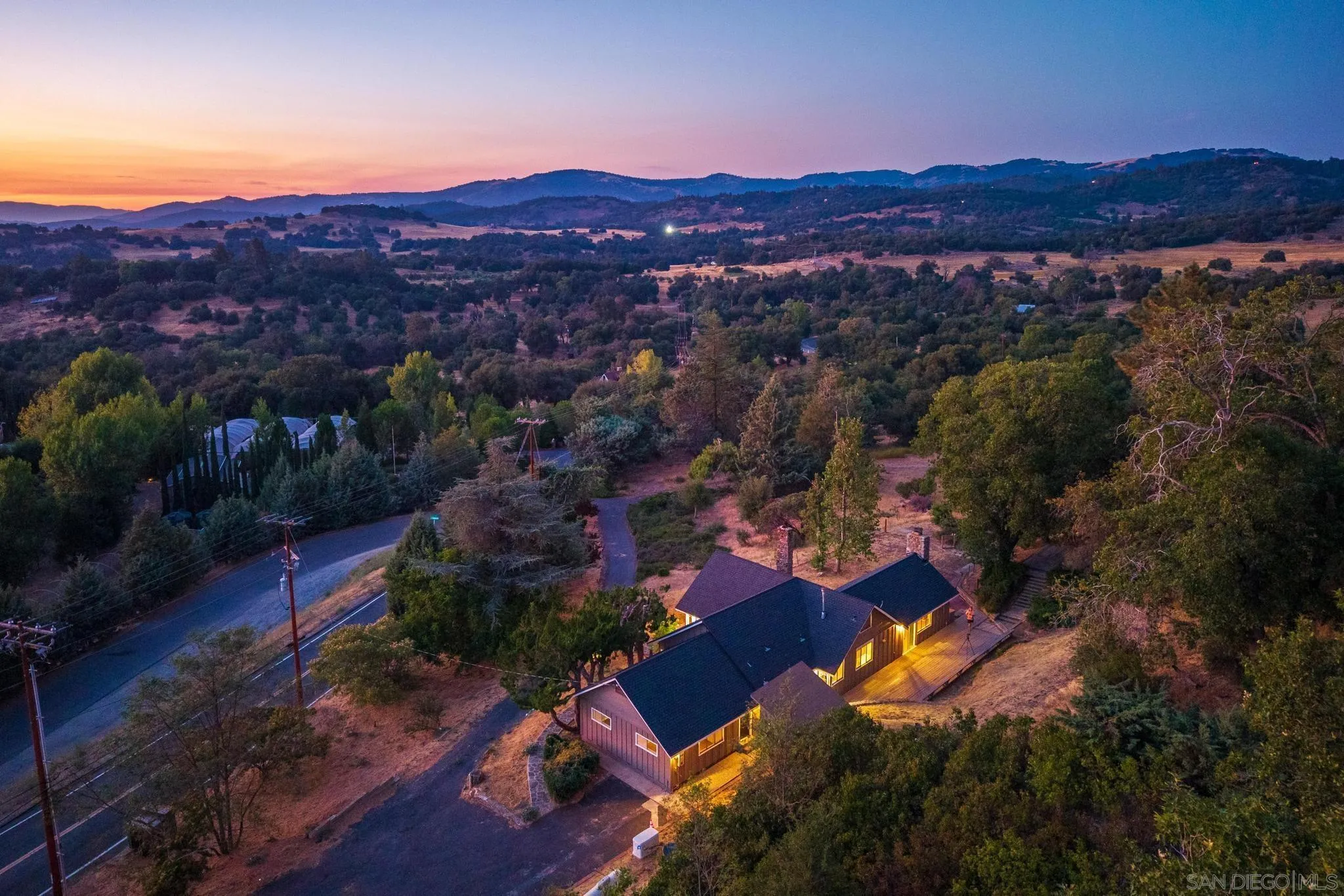 3869 Pine Hills Rd