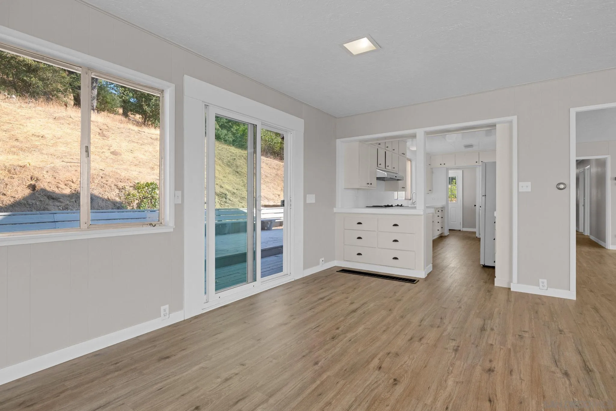 3869 Pine Hills Rd