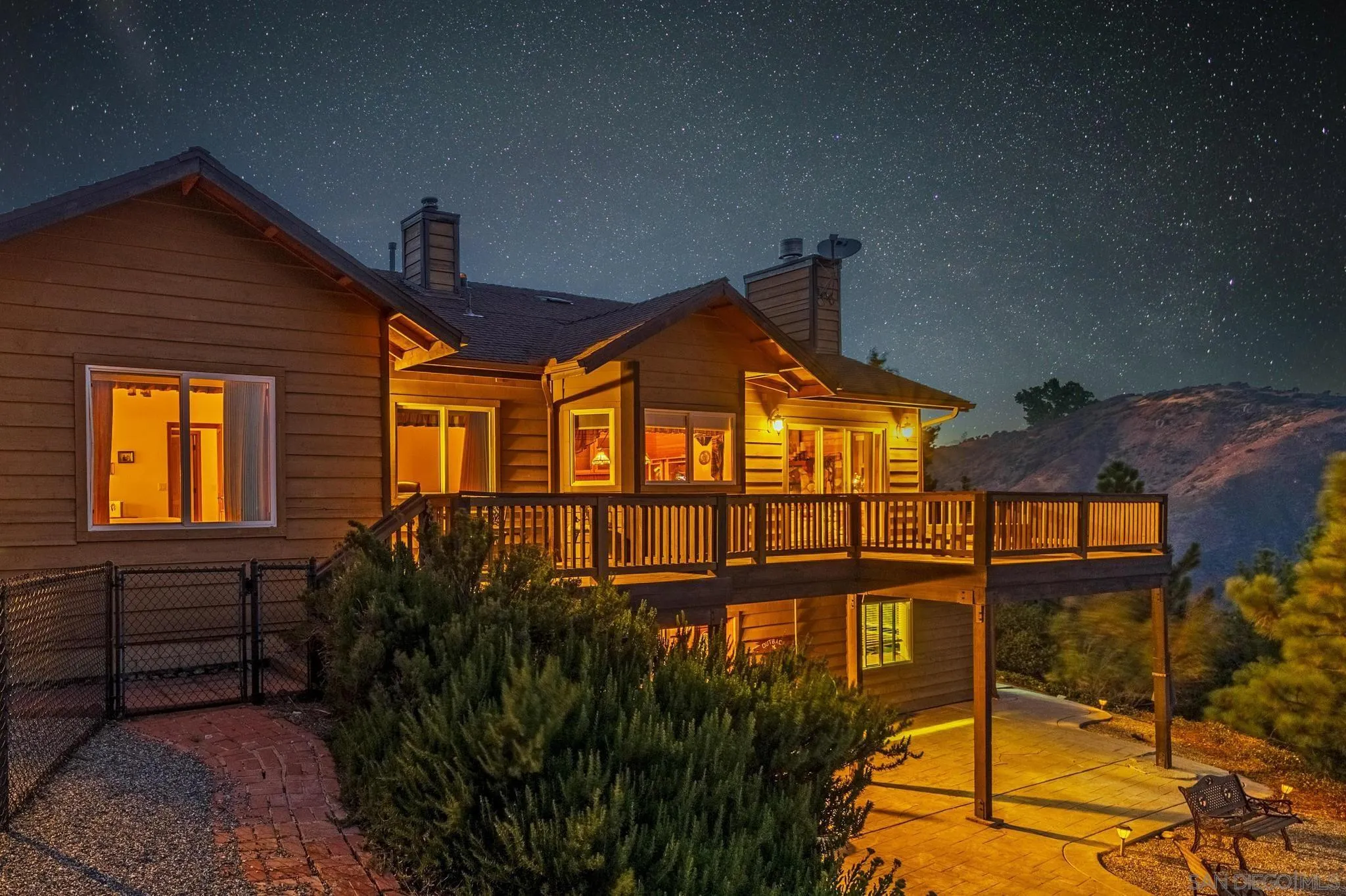 3131 Pheasant Dr