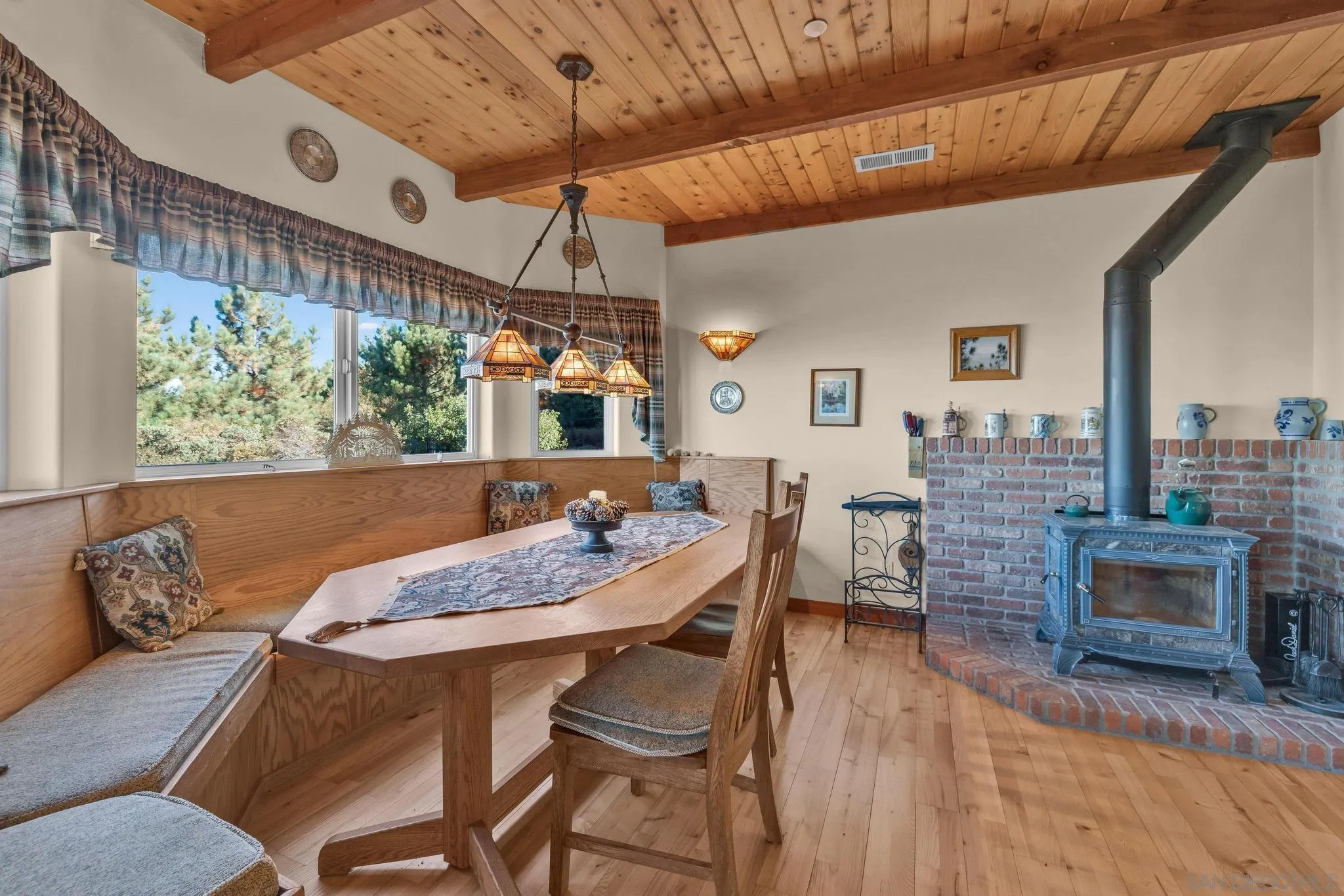 3131 Pheasant Dr