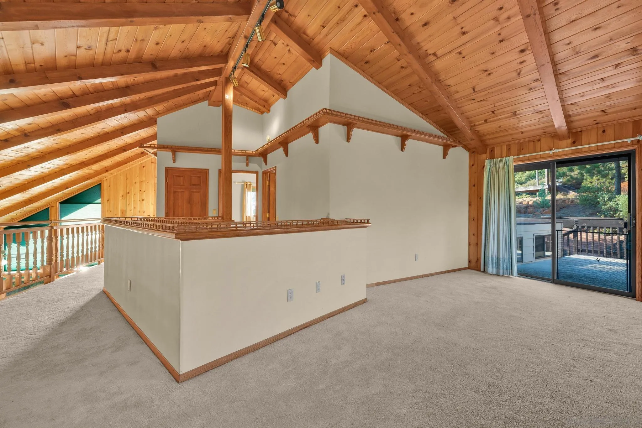 5222 Pine Hills Rd
