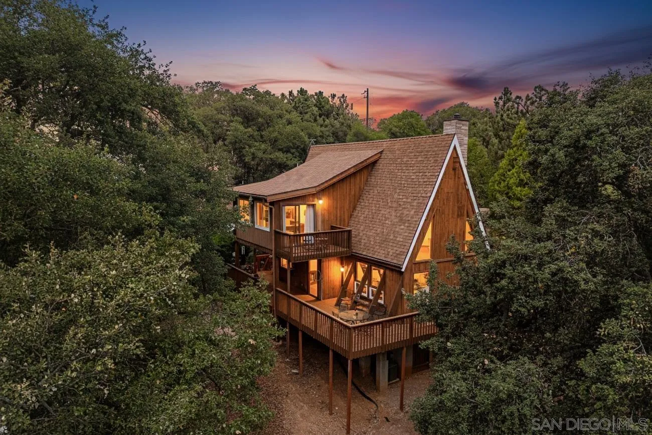 4851 Belvedere Drive