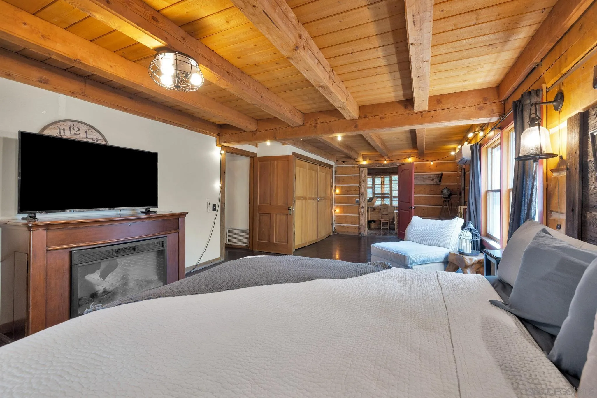 3131 Pera Alta Dr