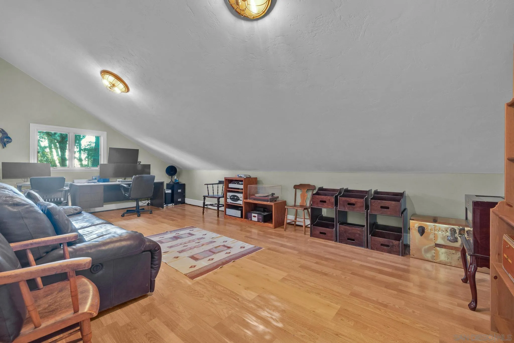 4718 Belvedere Dr