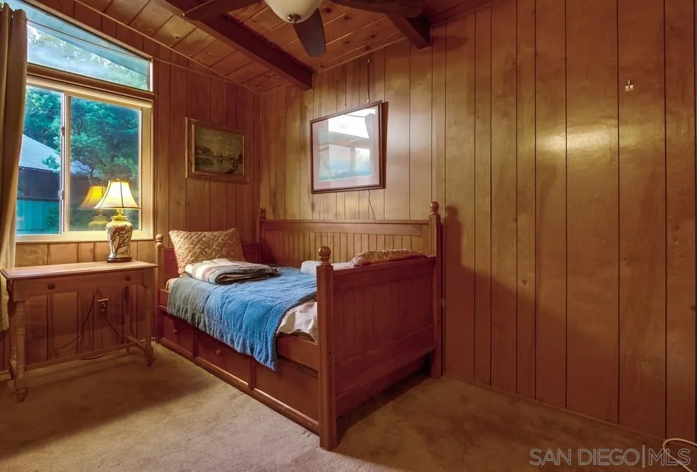 3233 Salton Vista Drive