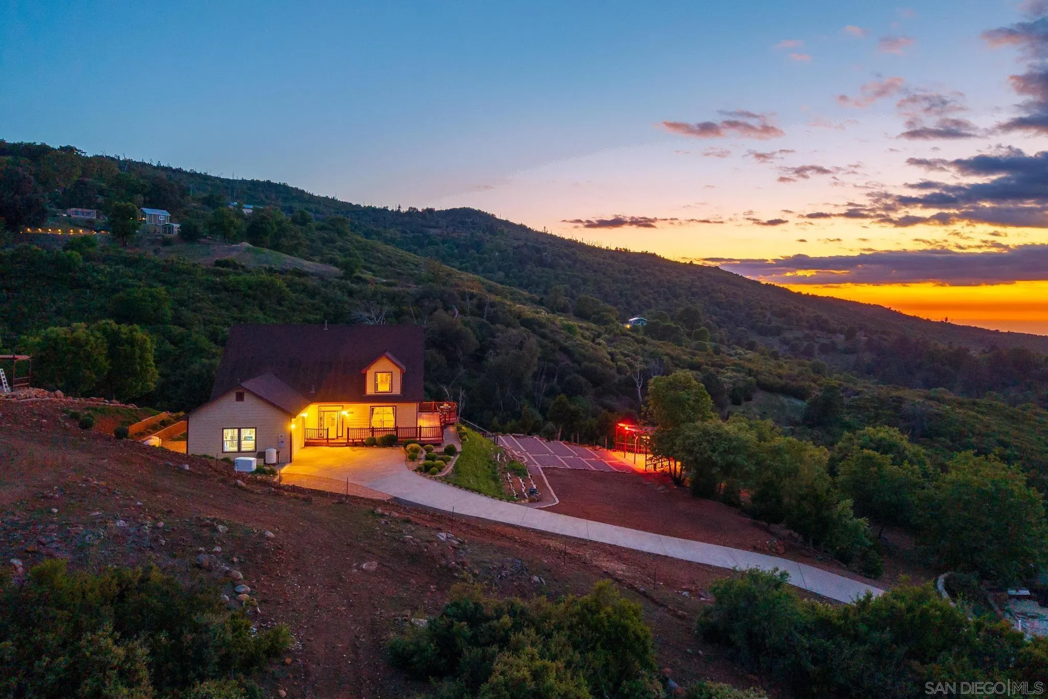 16913 Harrison Park Trl