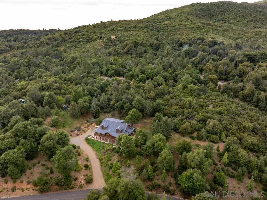 1068 W Incense Cedar Road