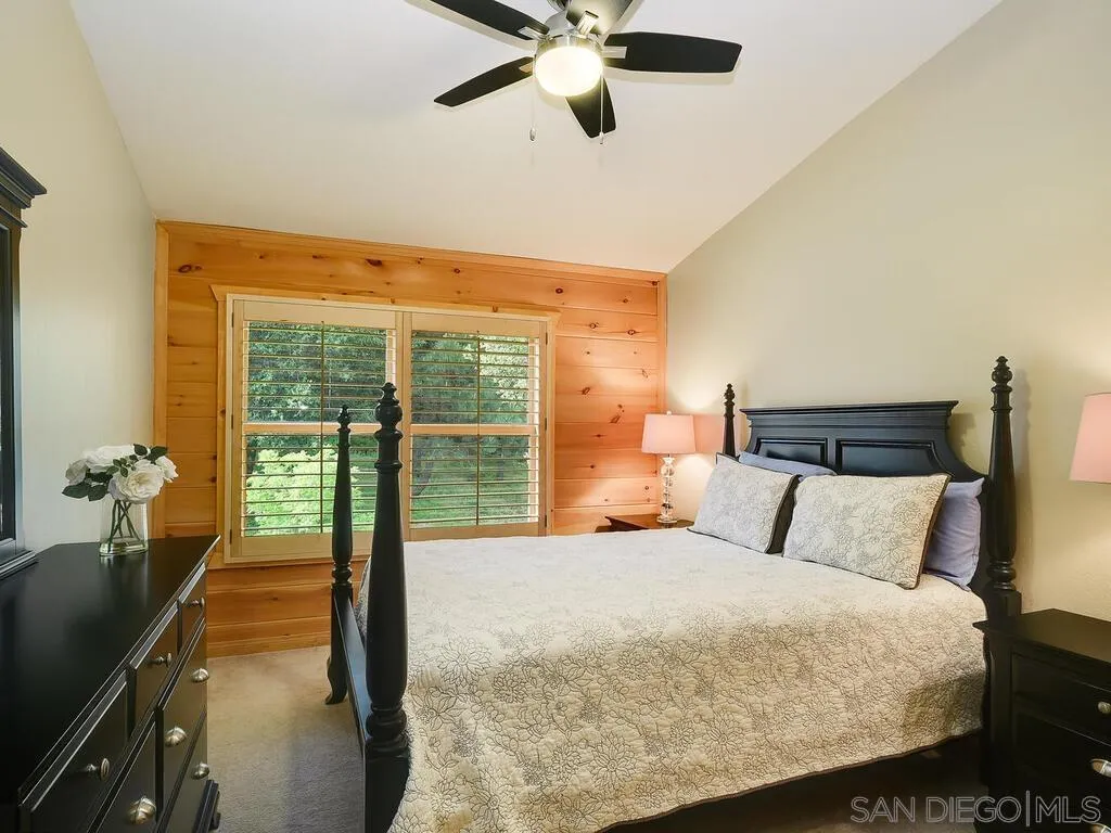 1068 W Incense Cedar Road