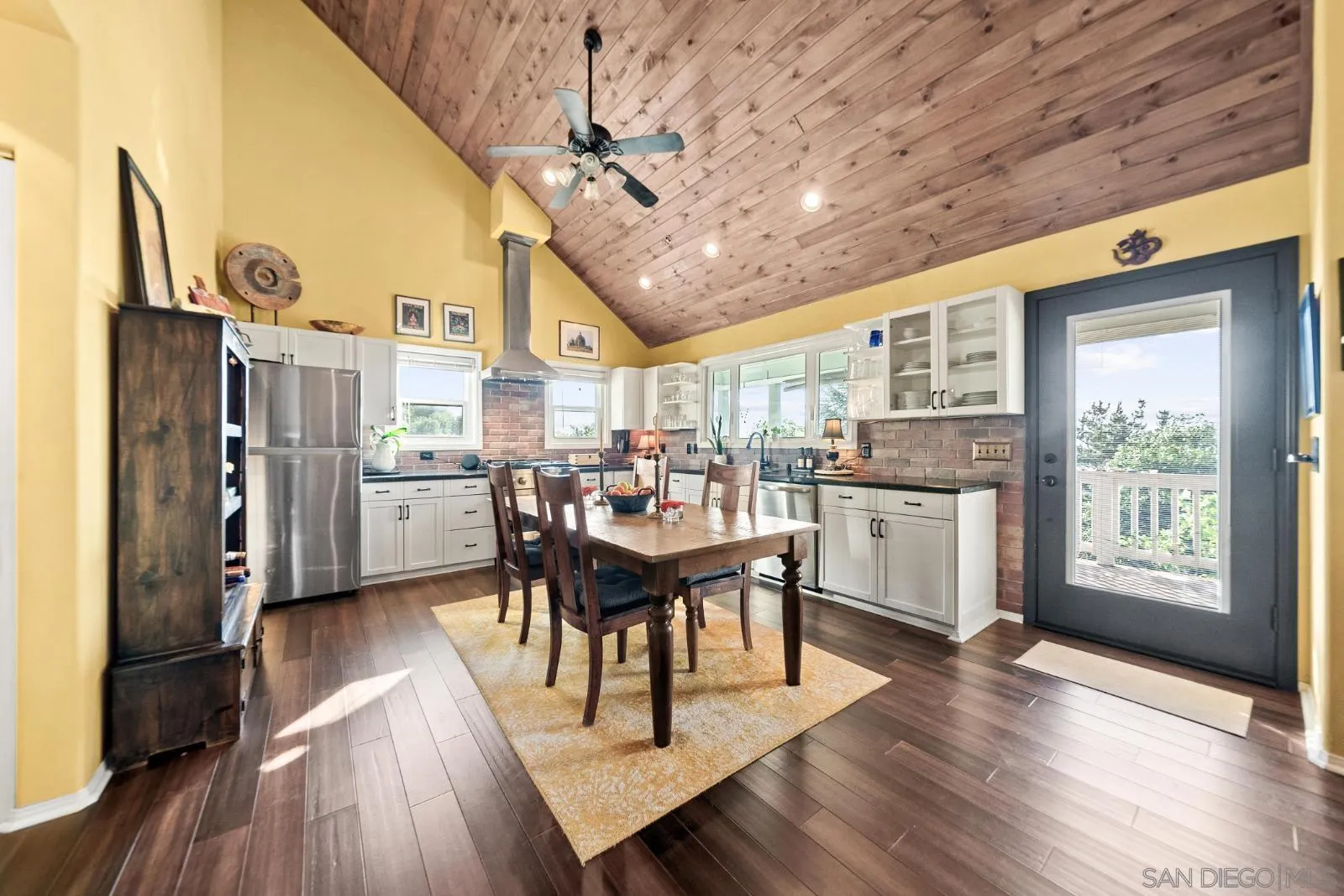5058 Acorn Patch Rd
