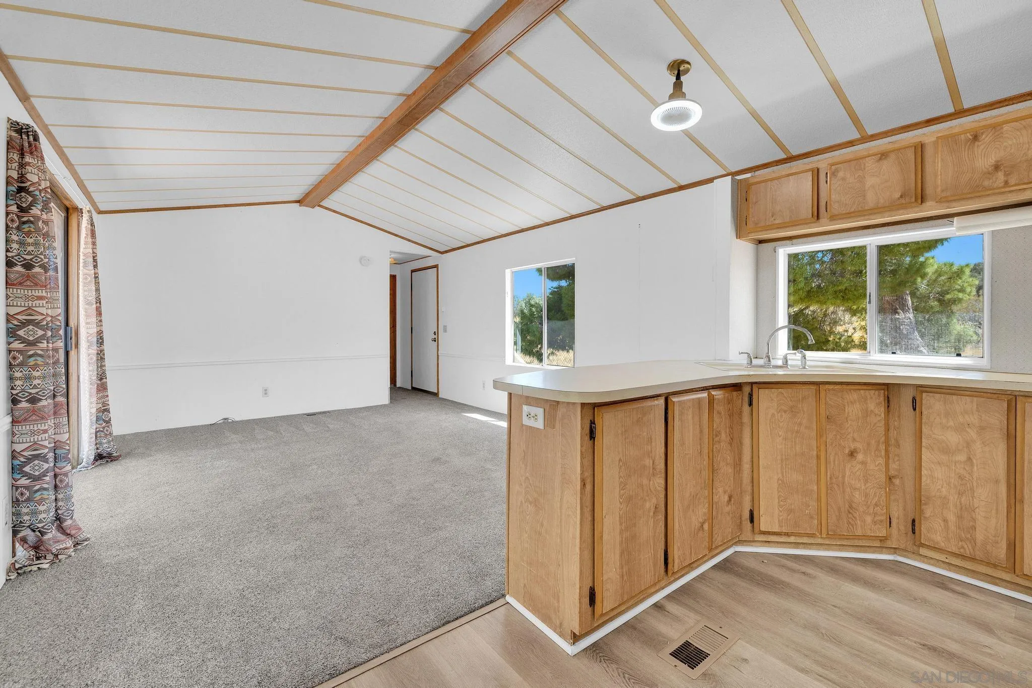 7273 Hard Scramble Trl