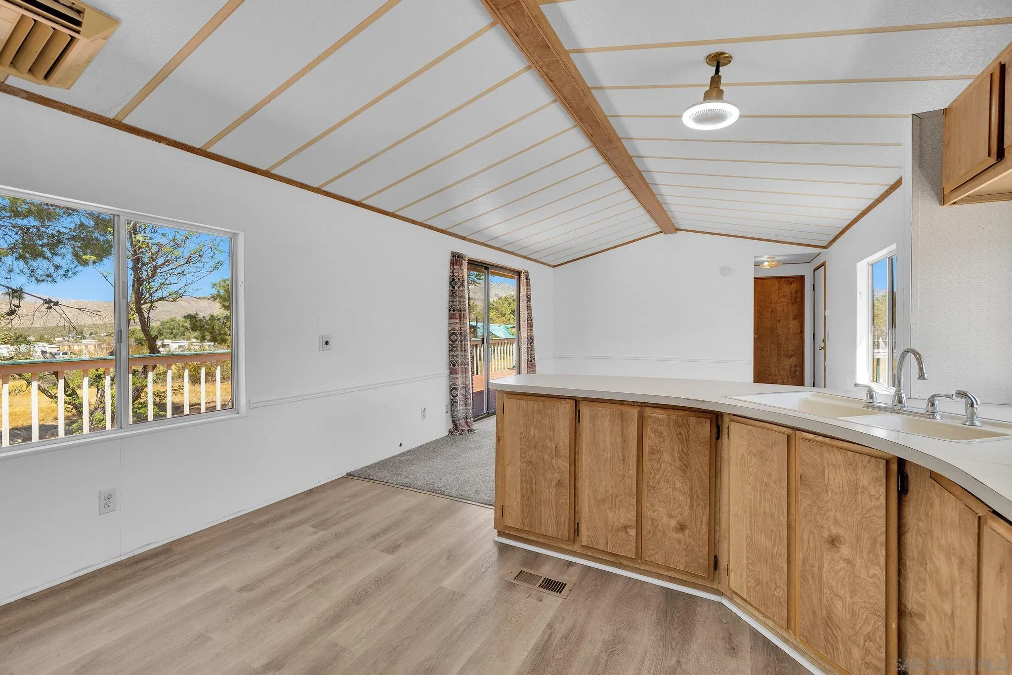 7273 Hard Scramble Trl