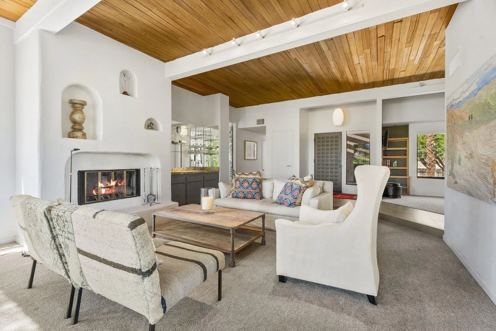 4604 Desert Vista Dr