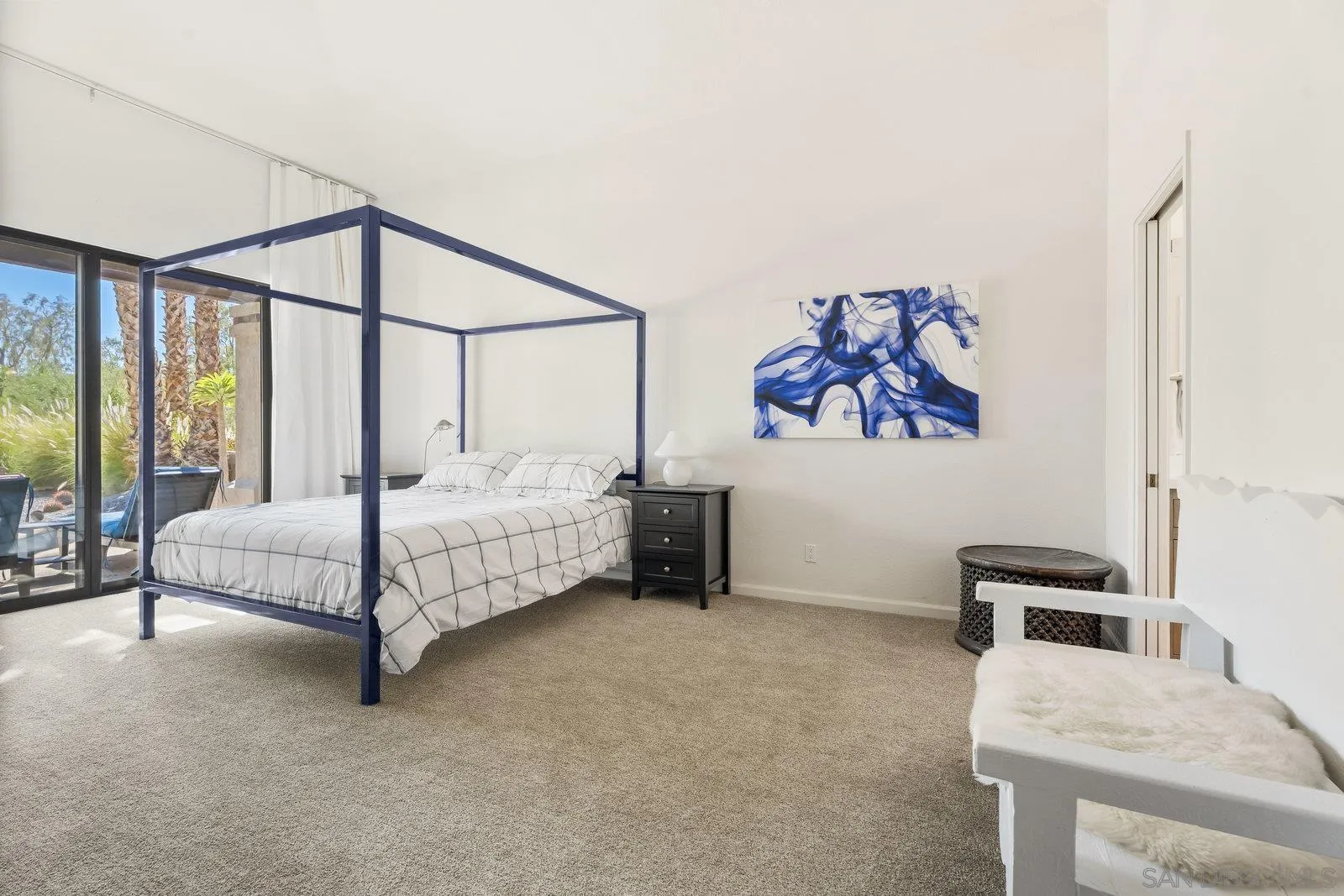 4604 Desert Vista Dr