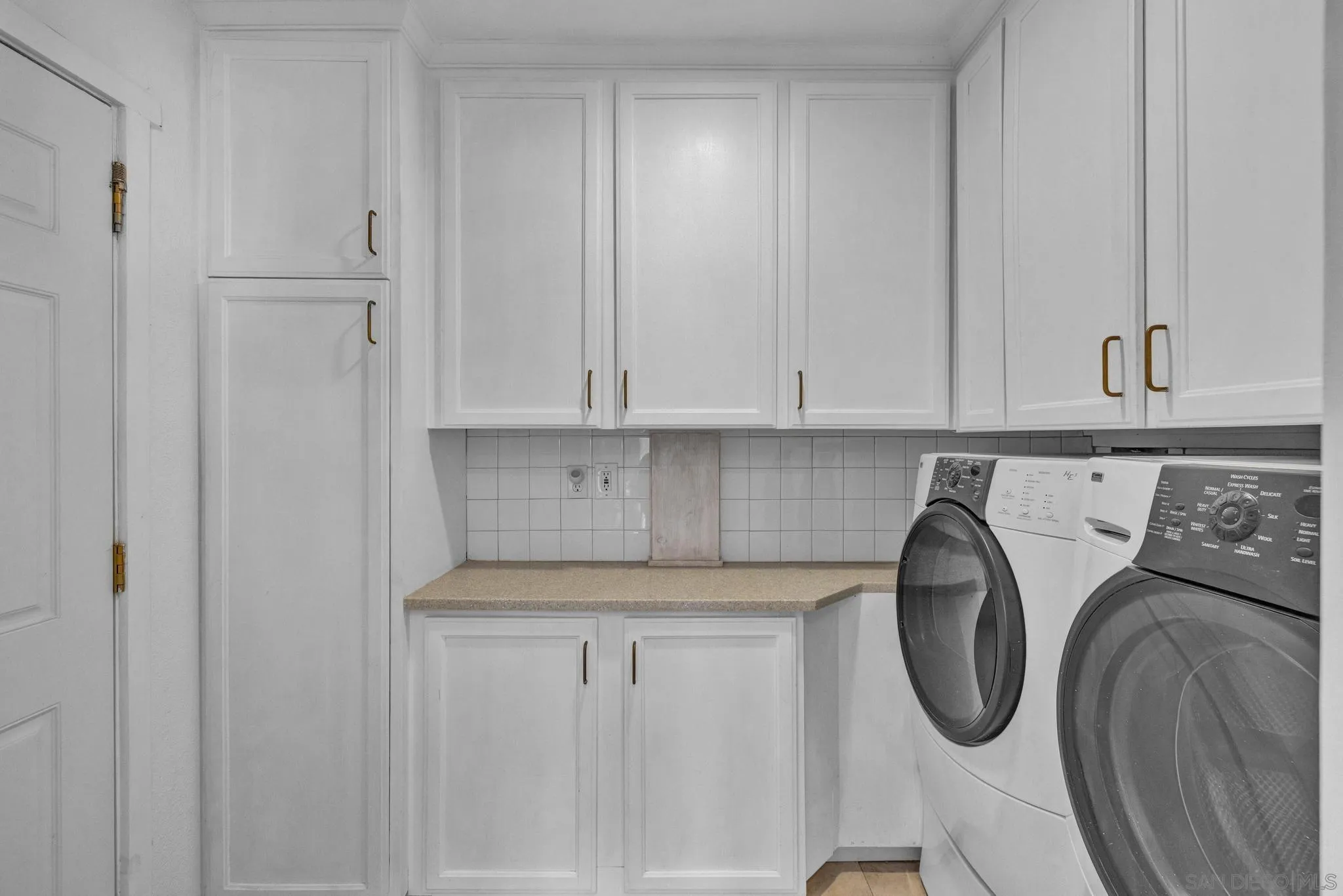 1757 Whispering Pines Rd.