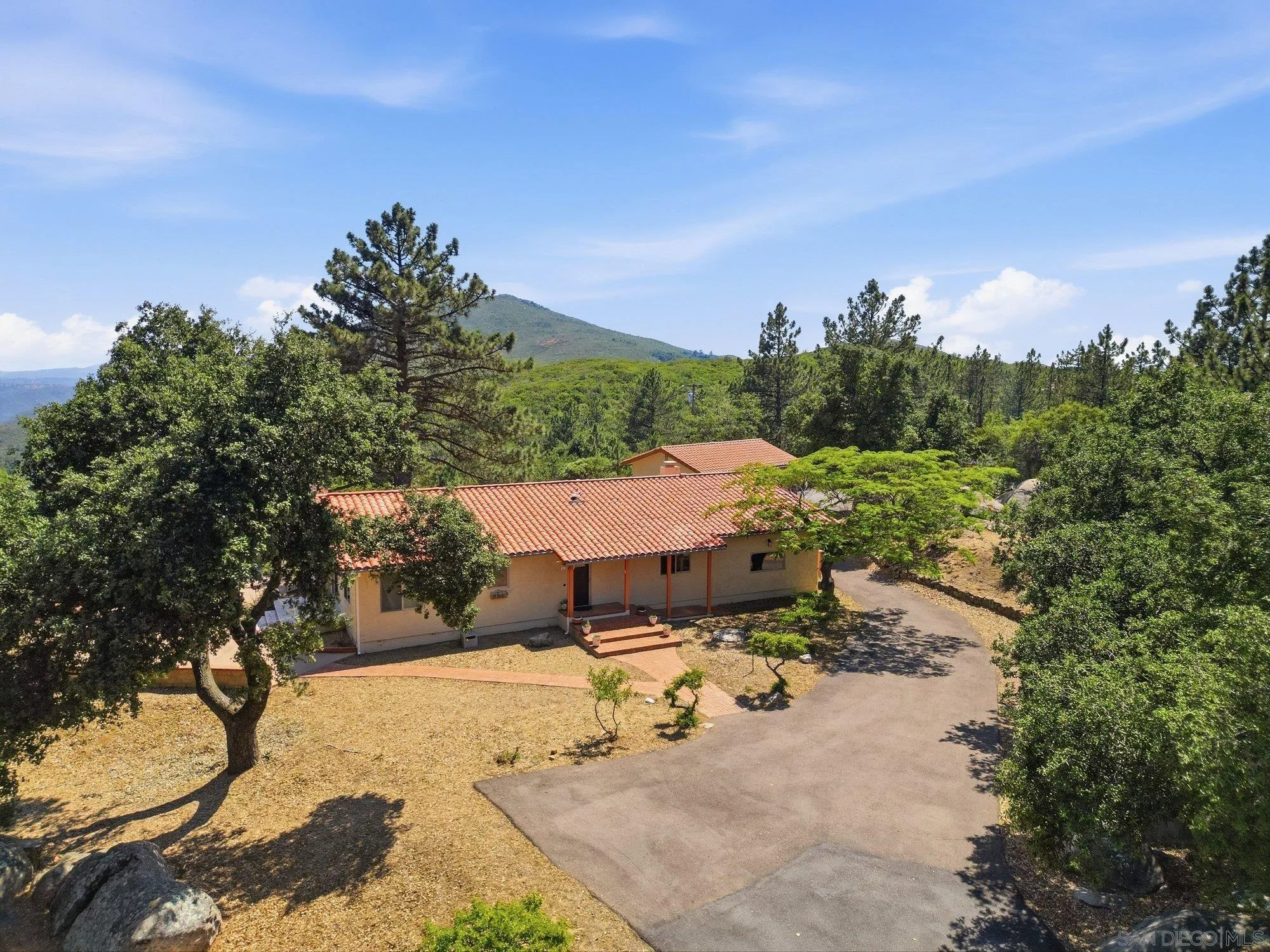 9474 Black Mountain Truck Trail