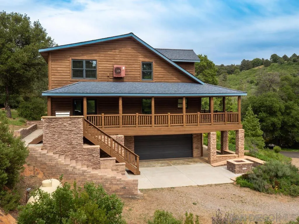 1068 W Incense Cedar Road