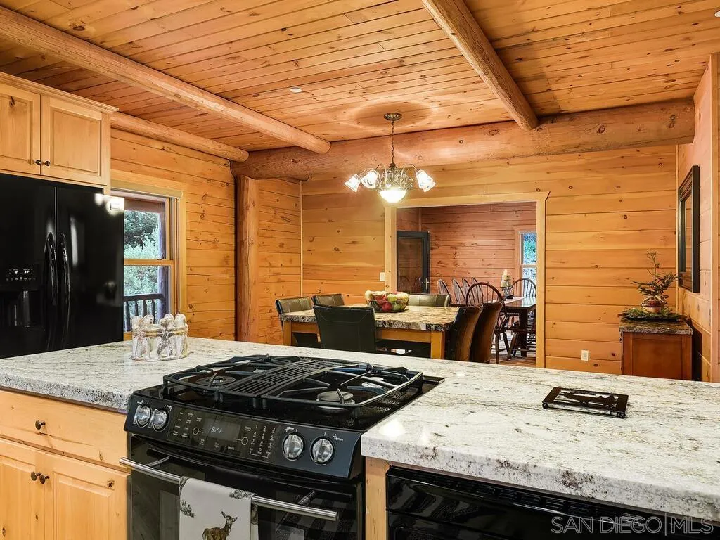 1068 W Incense Cedar Road