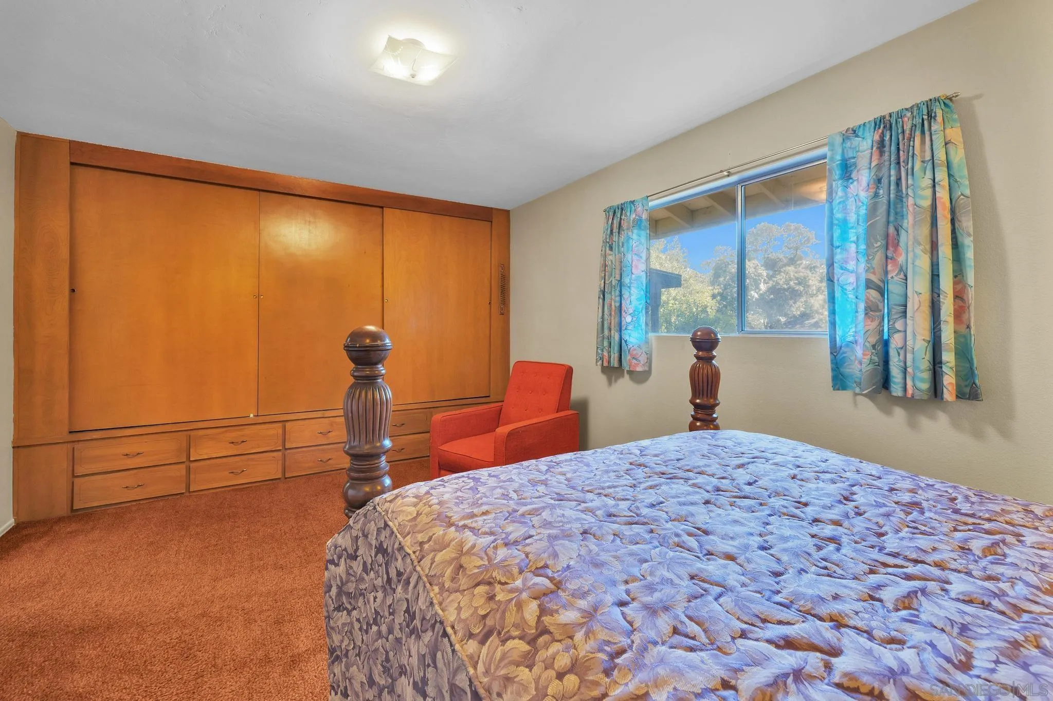 2816 Heliotrope Dr