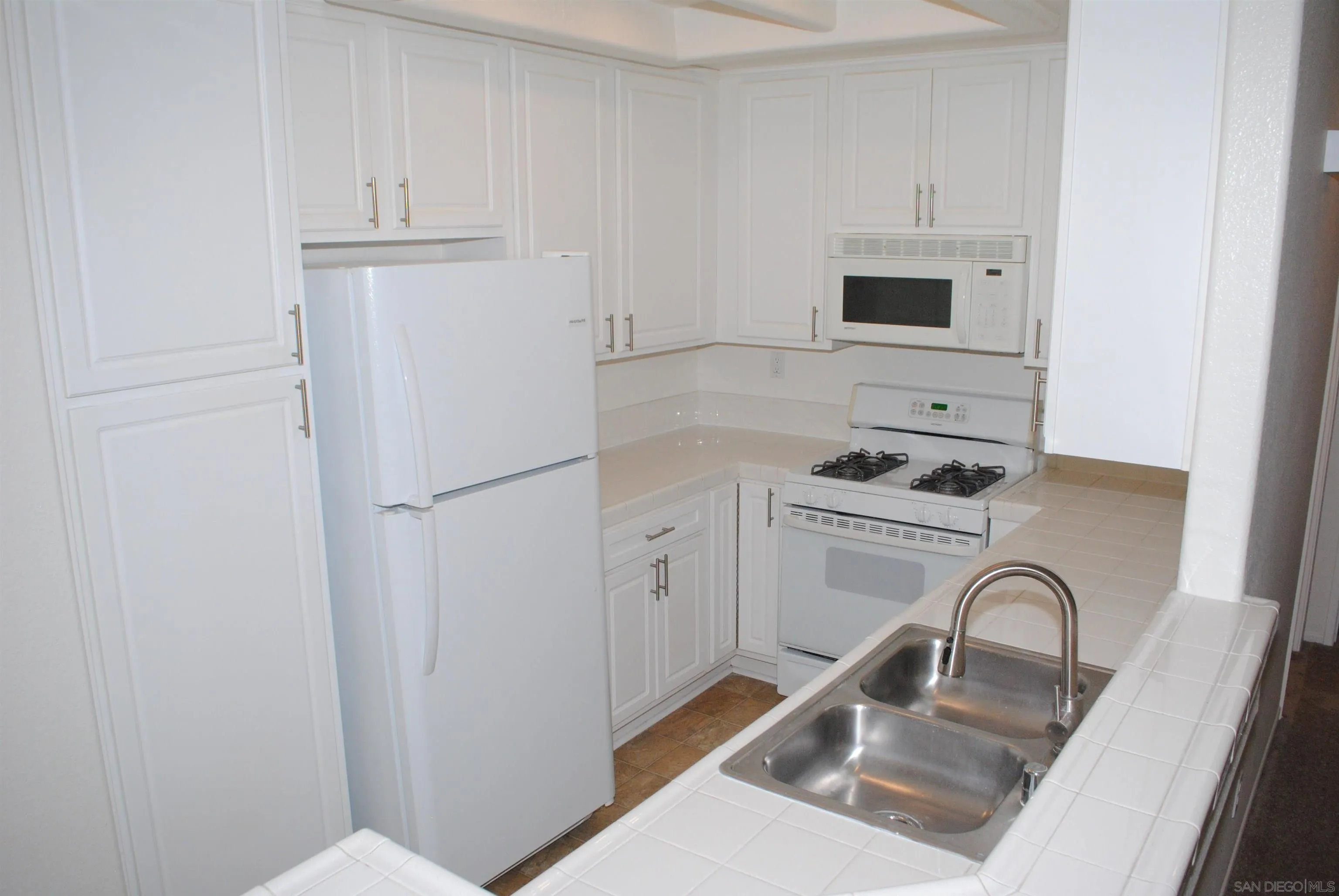 11370 Camino Playa Cancun Unit 1