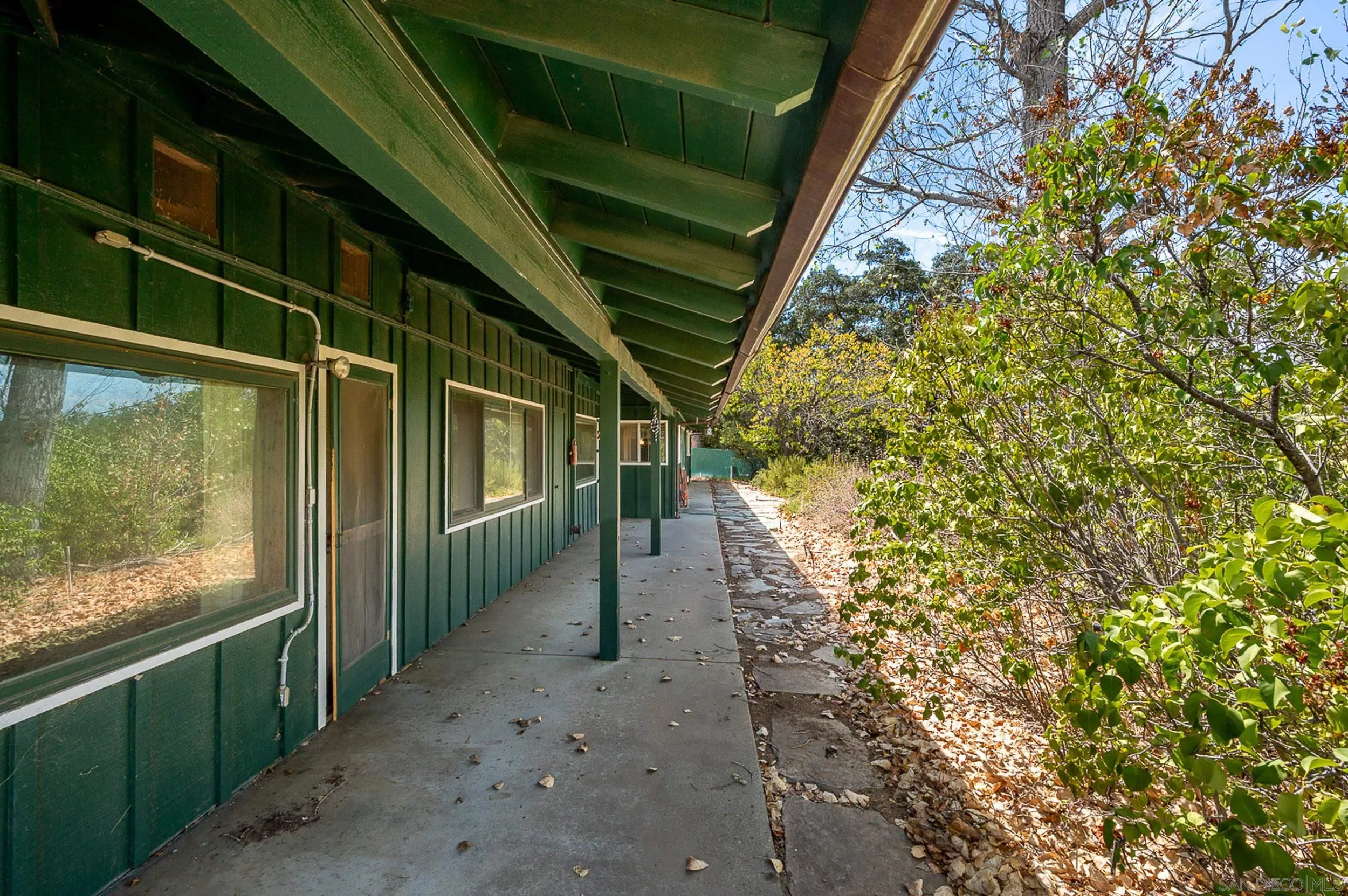 3525 Deer Lake Park Rd