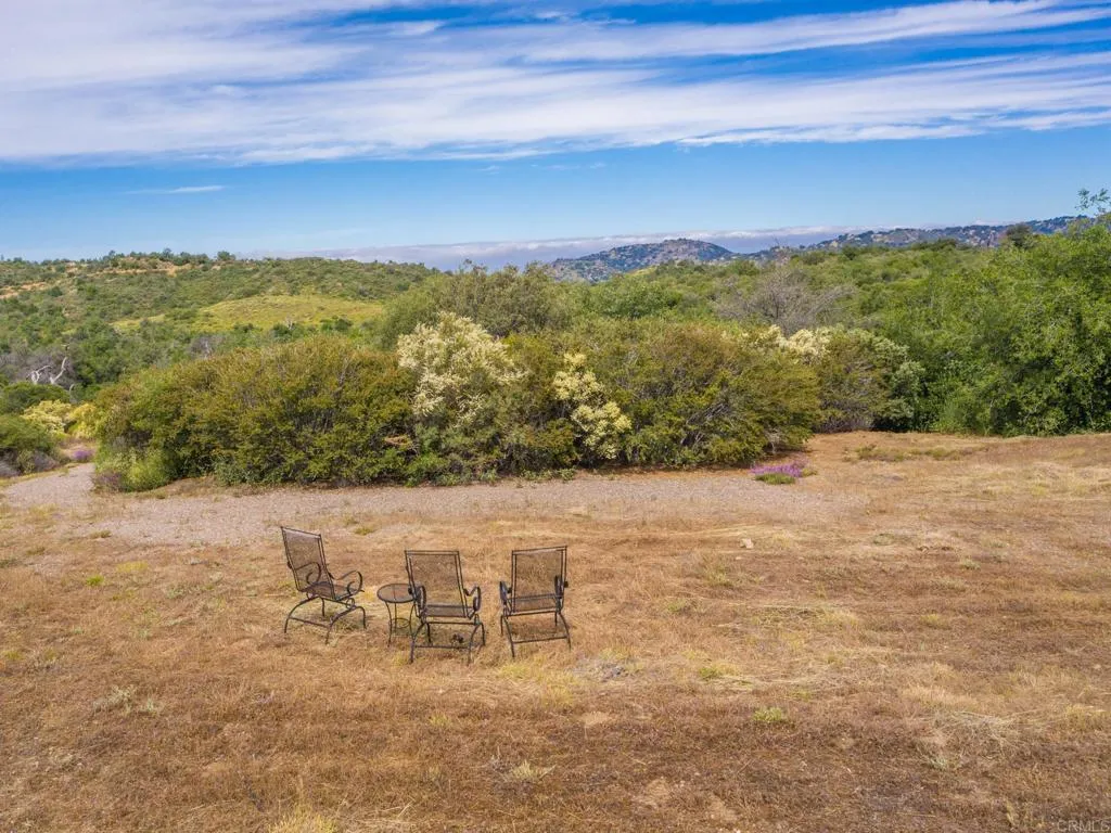 5687 Mountain Meadow