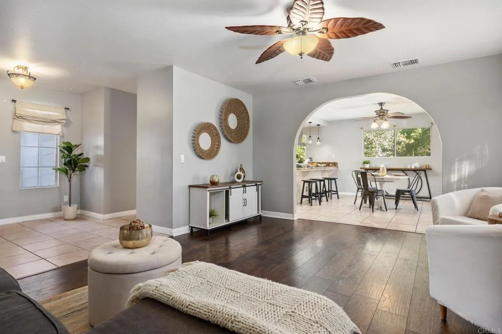 25119 Como Esta Court