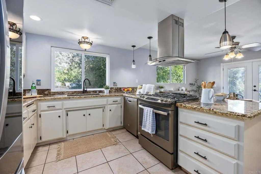 25119 Como Esta Court