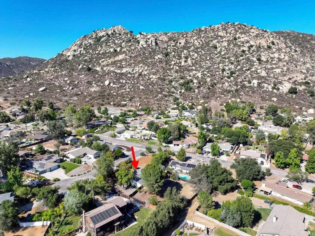 25119 Como Esta Court