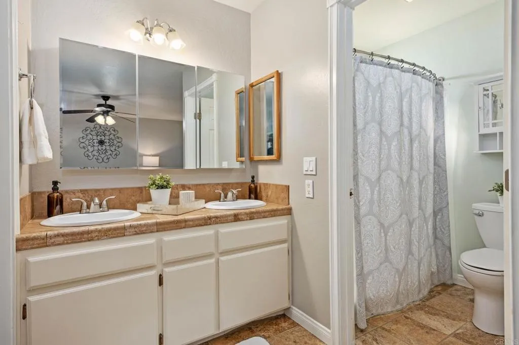 25119 Como Esta Court