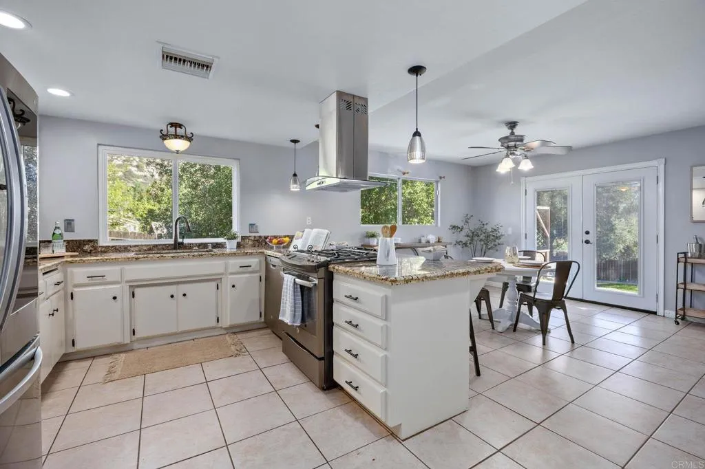 25119 Como Esta Court