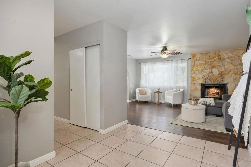 25119 Como Esta Court