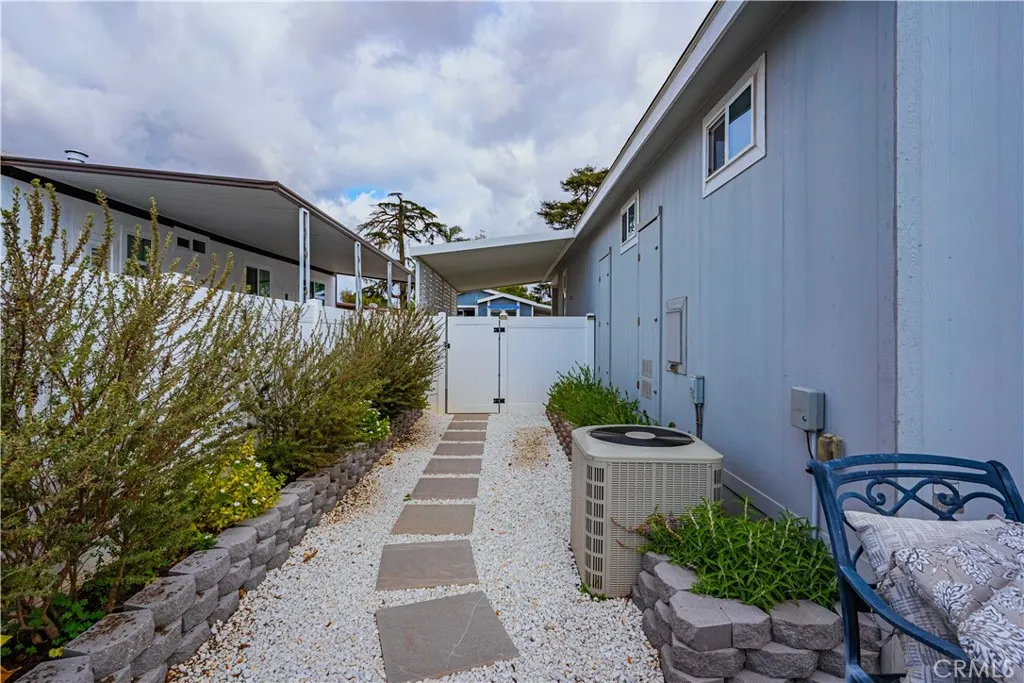 1120 E Mission Unit 103