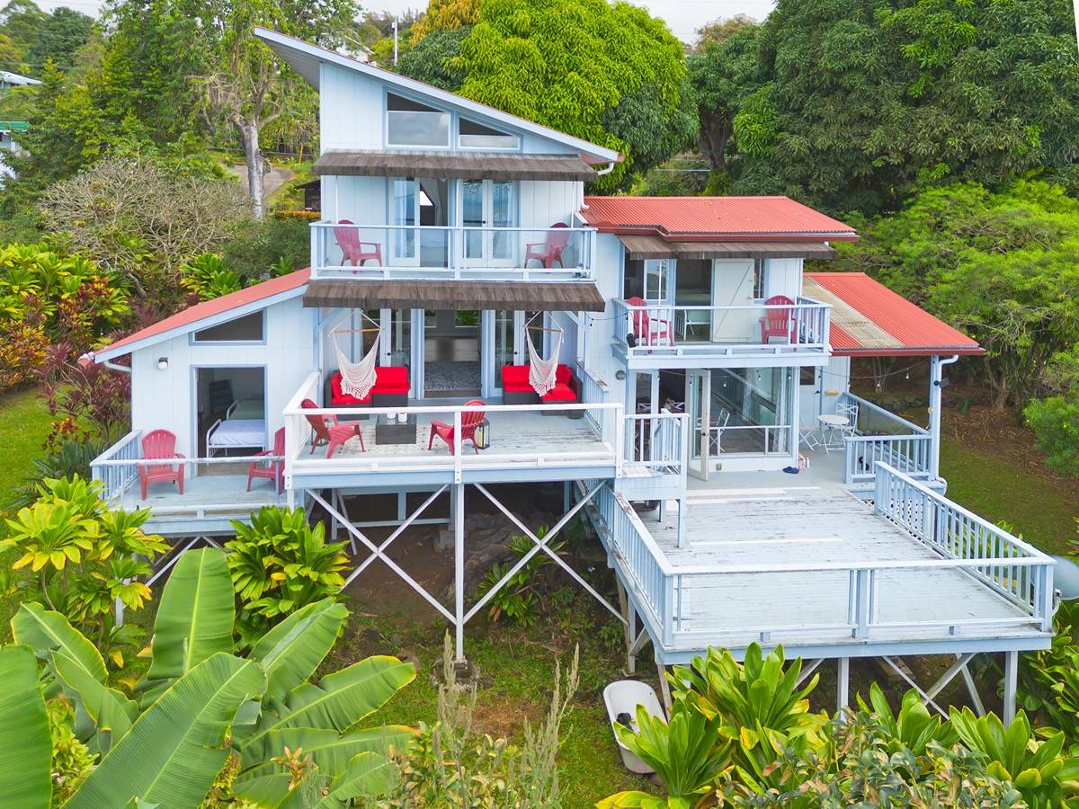 76-5846 MAMALAHOA HIGHWAY