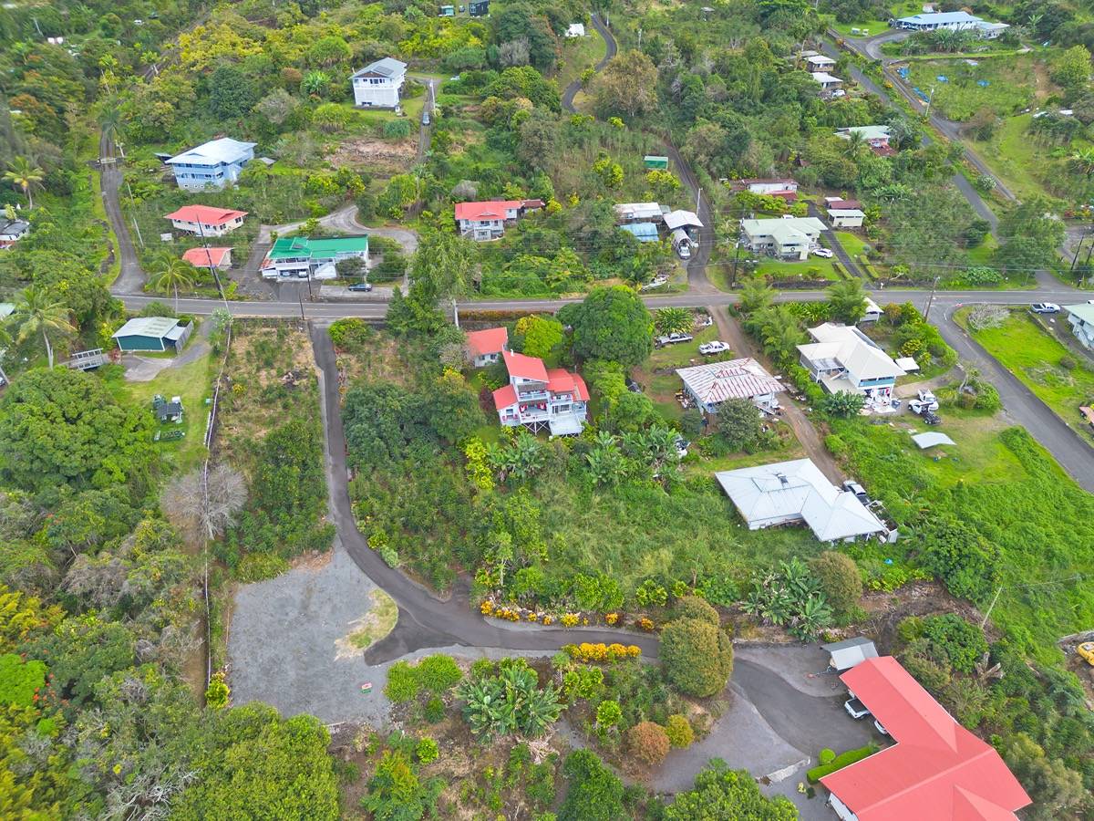 76-5846 MAMALAHOA HIGHWAY