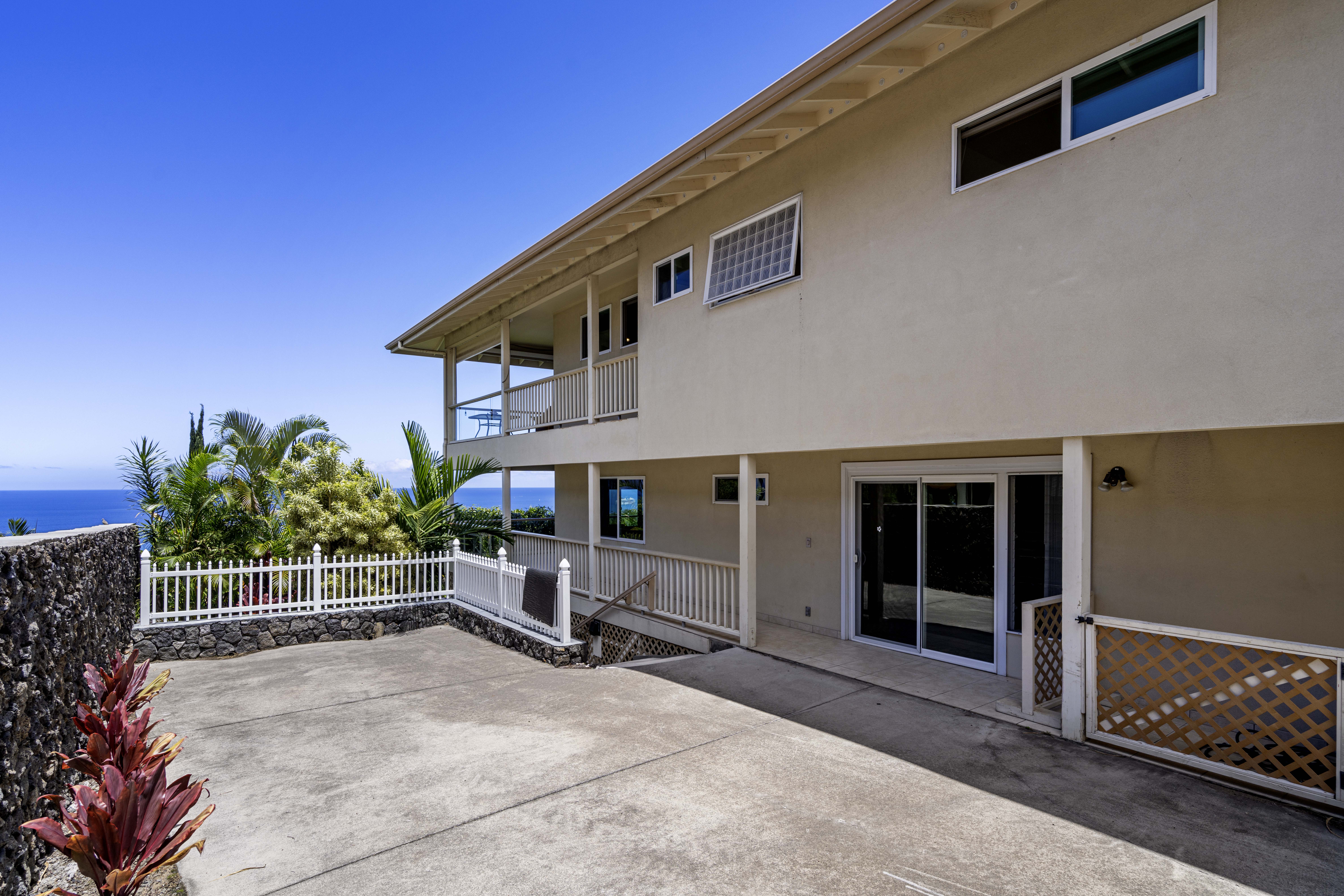 77-6444 PUALANI ST