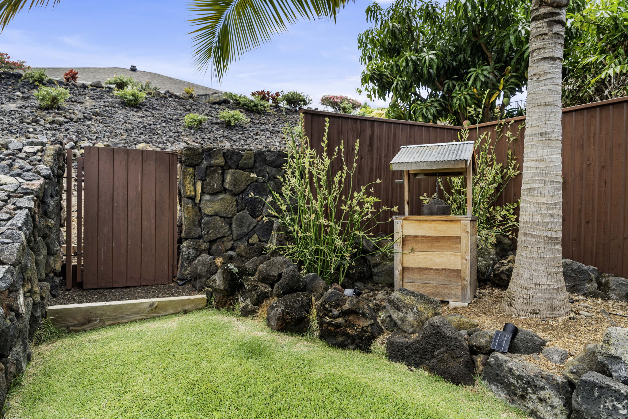 77-202 HOOWAIWAI PL