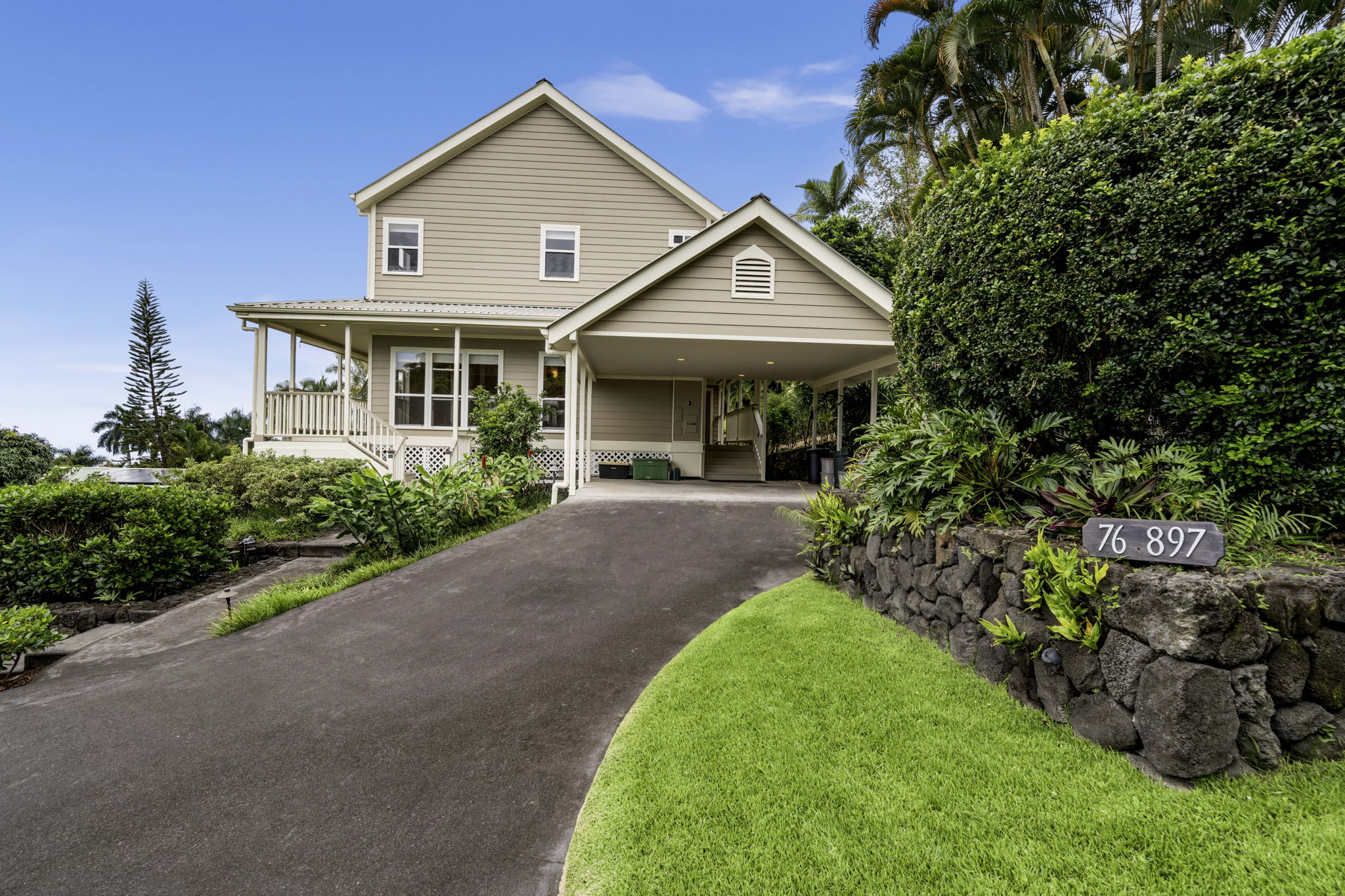76-897 HUALALAI RD