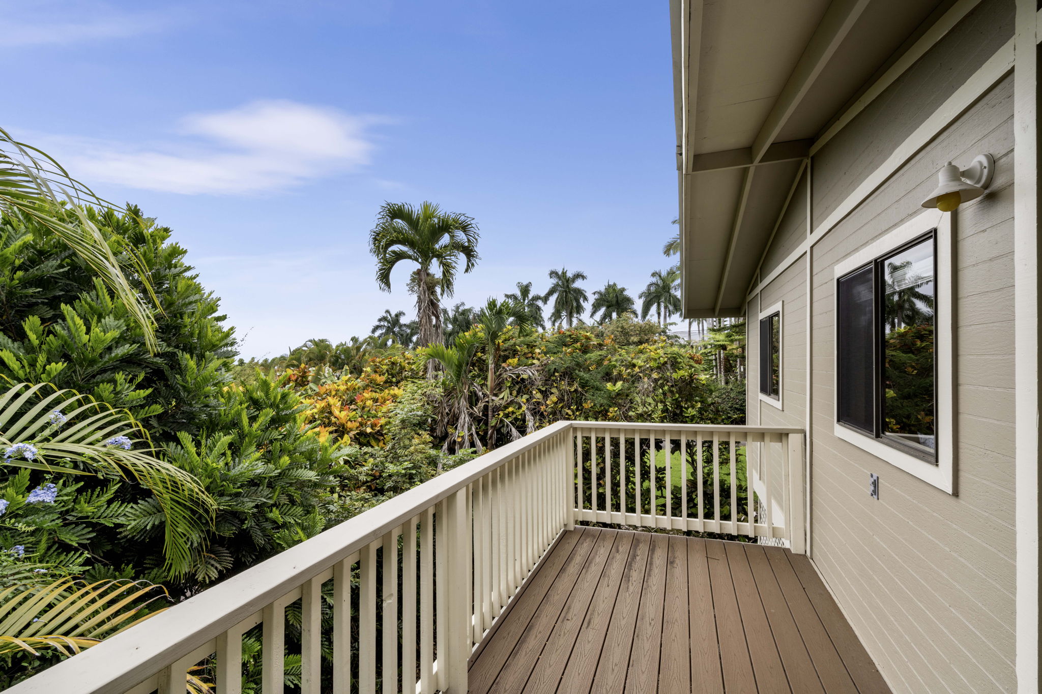 76-897 HUALALAI RD