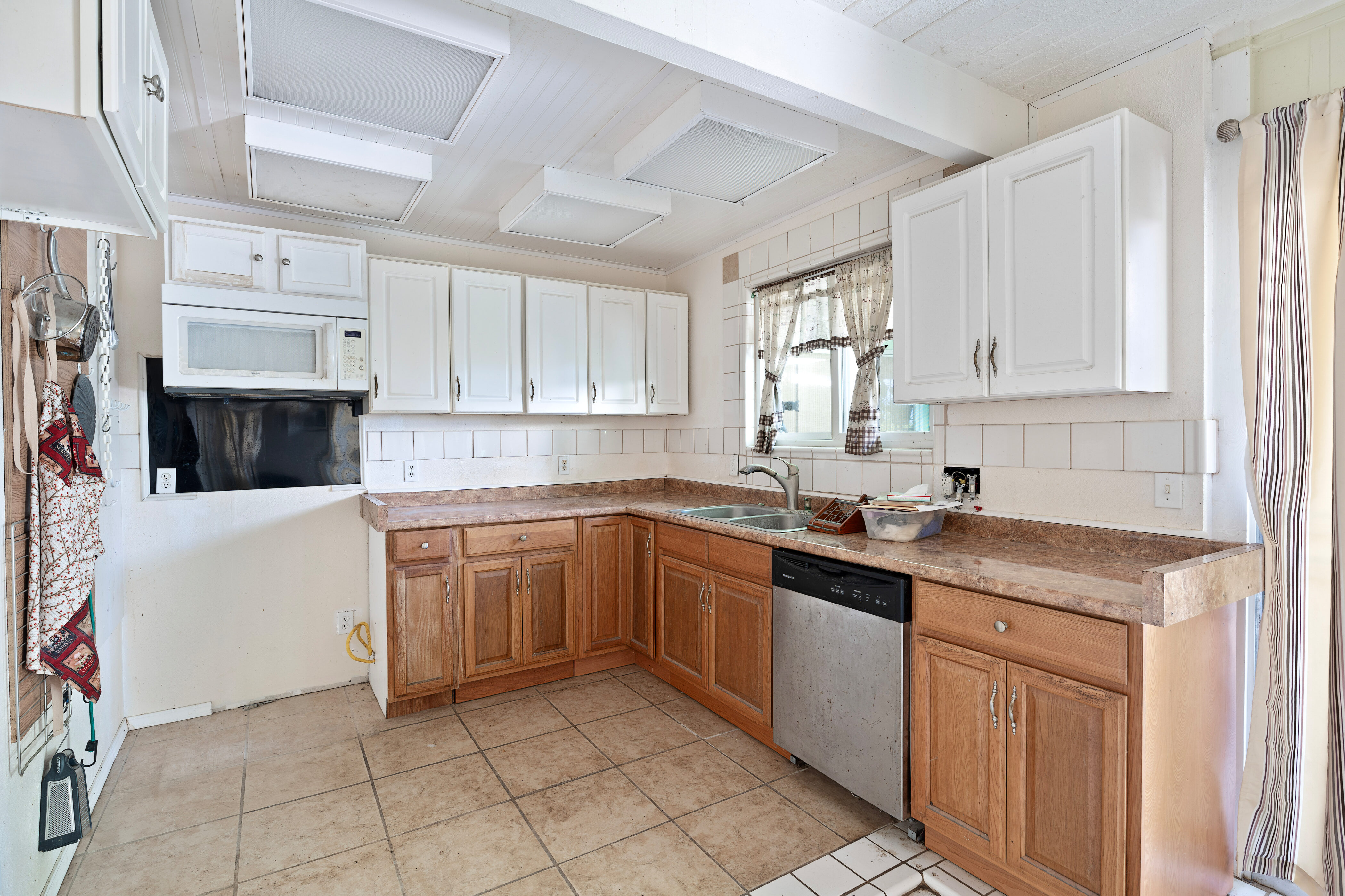 78-7012 WALUA RD