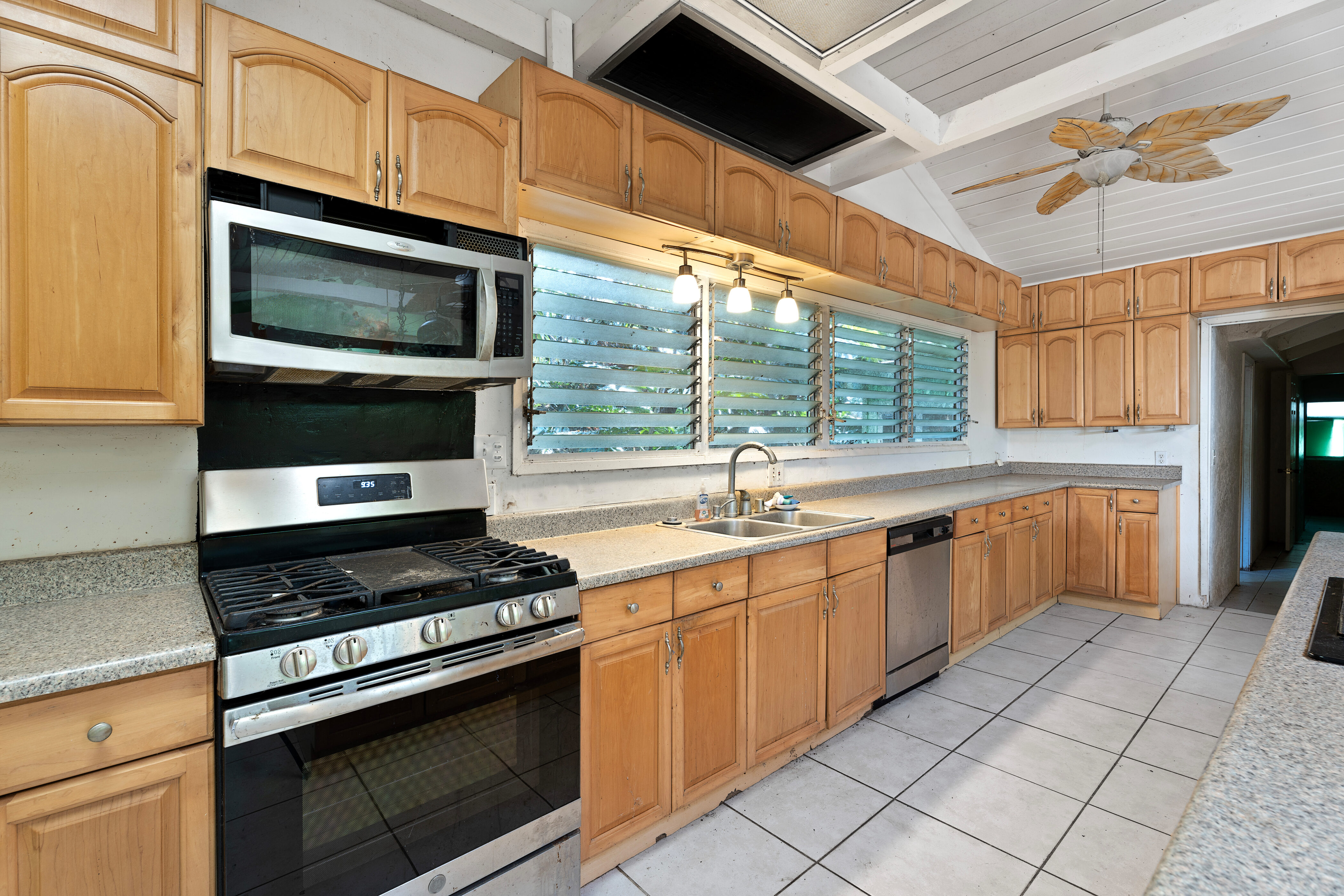 78-7012 WALUA RD