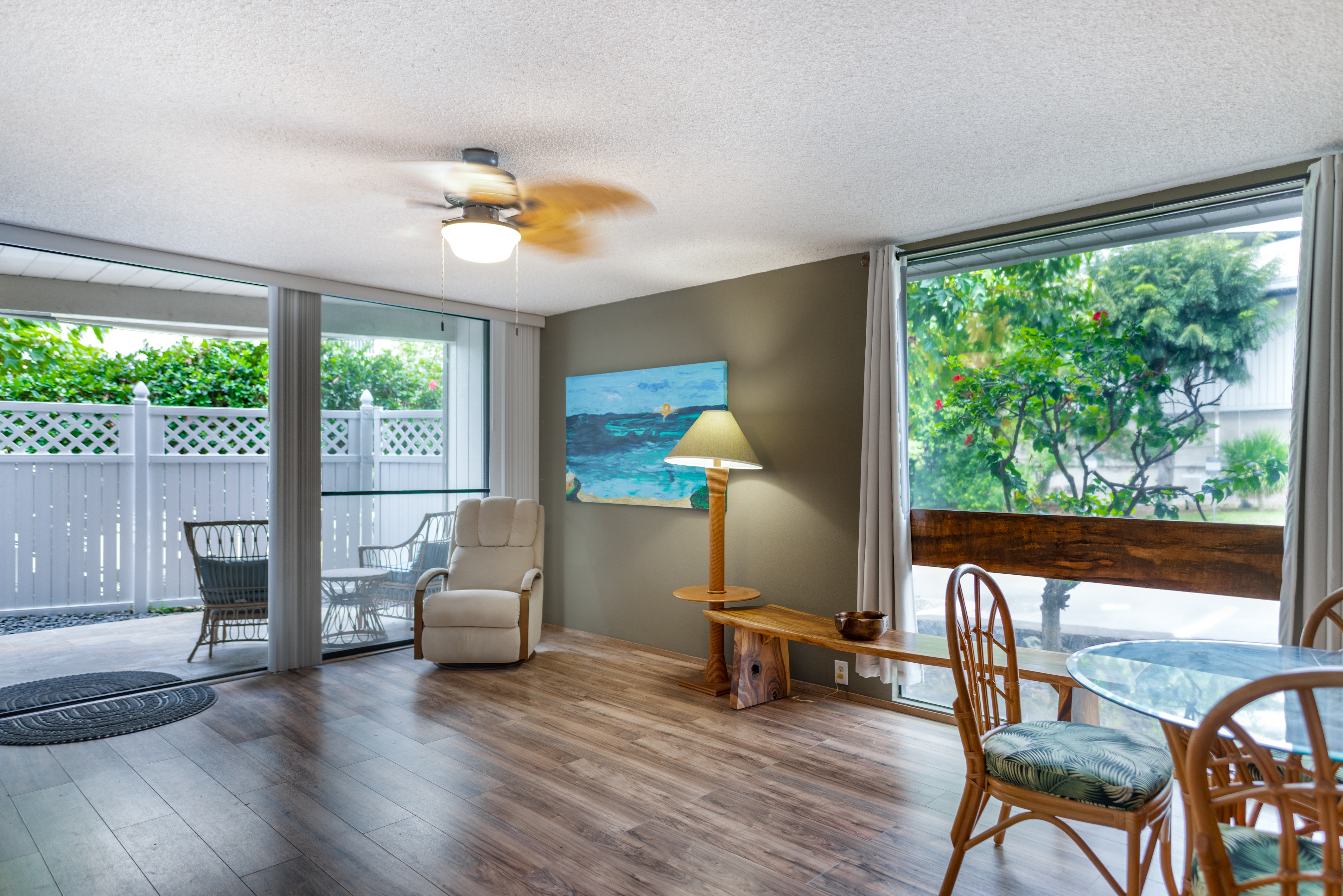 75-5669 KUAKINI HIGHWAY 4101