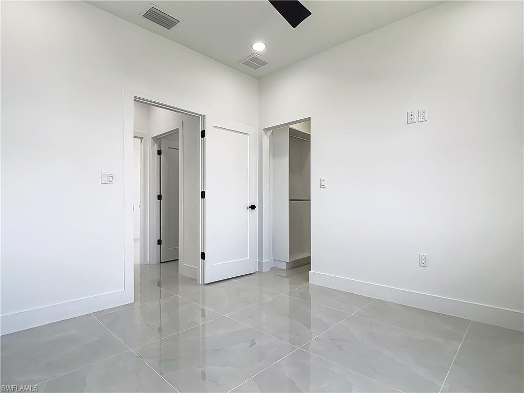 323 NE 19th TER