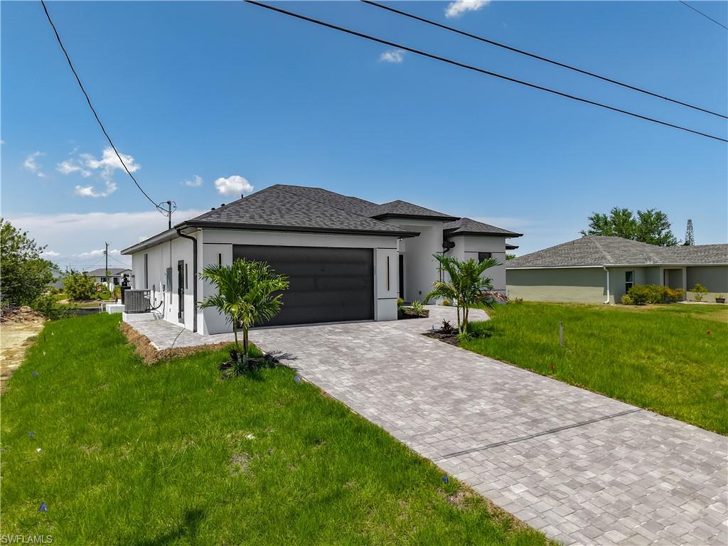 323 NE 19th TER