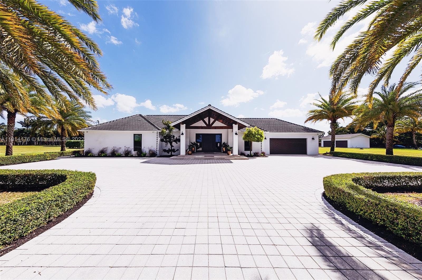 19450 SW 184th St
